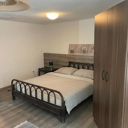 Ferienwohnung Haus Alpenhof Wassen Exterior foto